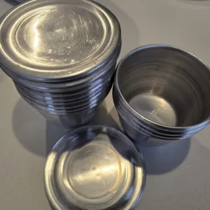 Moi-Moi Plate with Lids – 12 Pieces